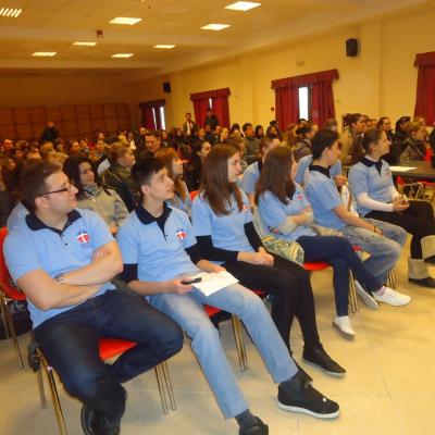6 aprilie: Bacău: Zi plină de bucurie pentru tinerii din Acţiunea Catolică