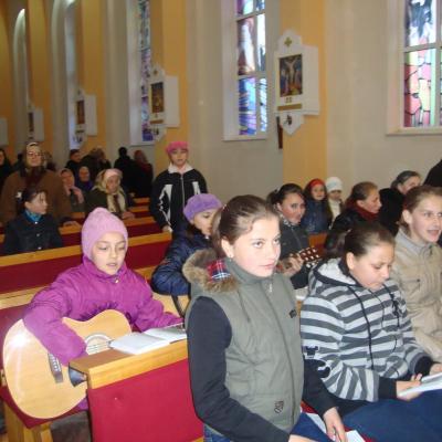 7 aprilie: Horgeşti: Vizita părintelui misionar Bartolomeu Blaj