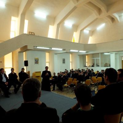 9 aprilie: Iaşi (ITRC): Întâlnire de serie a preoţilor sfinţiţi în anul 2010