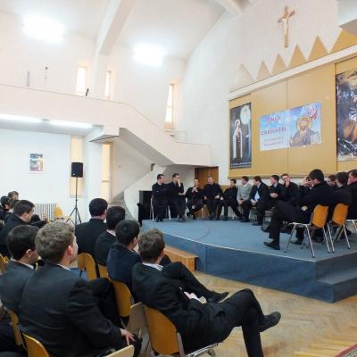 9 aprilie: Iaşi (ITRC): Întâlnire de serie a preoţilor sfinţiţi în anul 2010