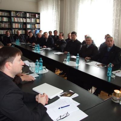 10 aprilie: Iaşi: Întâlnirea Consiliului Prezbiteral Diecezan