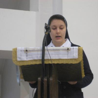 13 aprilie: Luncani: Exerciţii spirituale şi reînnoire de voturi
