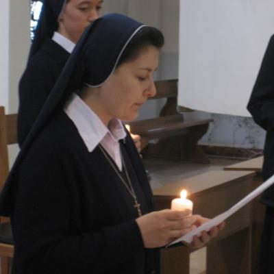 13 aprilie: Luncani: Exerciţii spirituale şi reînnoire de voturi
