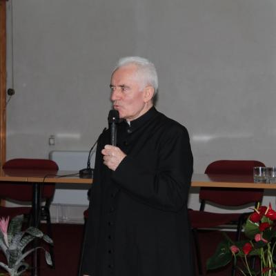 14 aprilie: Roman: Întâlnirea diecezană a persoanelor consacrate (II)
