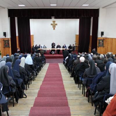 14 aprilie: Roman: Întâlnirea diecezană a persoanelor consacrate (II)