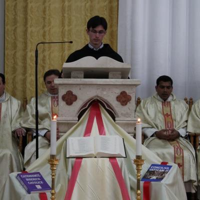 14 aprilie: Roman: Întâlnirea diecezană a persoanelor consacrate (II)