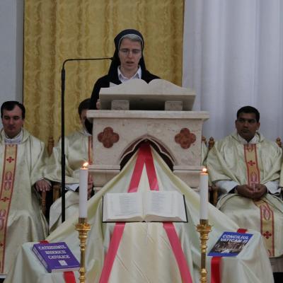 14 aprilie: Roman: Întâlnirea diecezană a persoanelor consacrate (II)