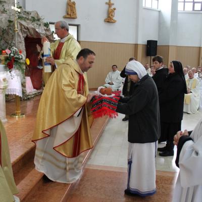 14 aprilie: Roman: Întâlnirea diecezană a persoanelor consacrate (II)