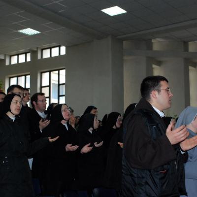 14 aprilie: Roman: Întâlnirea diecezană a persoanelor consacrate (I)