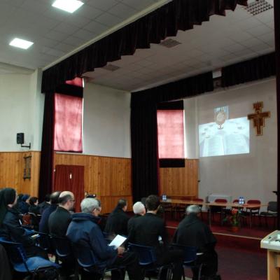 14 aprilie: Roman: Întâlnirea diecezană a persoanelor consacrate (I)