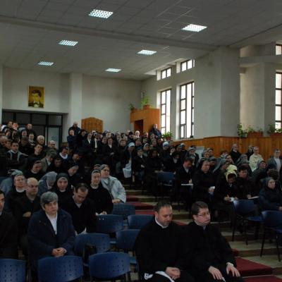 14 aprilie: Roman: Întâlnirea diecezană a persoanelor consacrate (I)