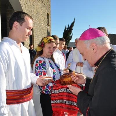 14 aprilie: Cesano: Vizita pastorală a ep. Gino Reali în comunitatea catolică românească