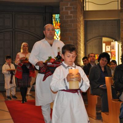 14 aprilie: Cesano: Vizita pastorală a ep. Gino Reali în comunitatea catolică românească