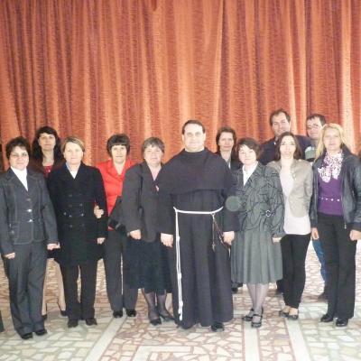 20 aprilie: Oneşti: Missio canonica