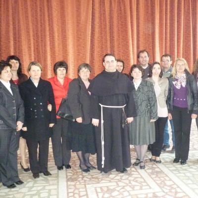 20 aprilie: Oneşti: Missio canonica