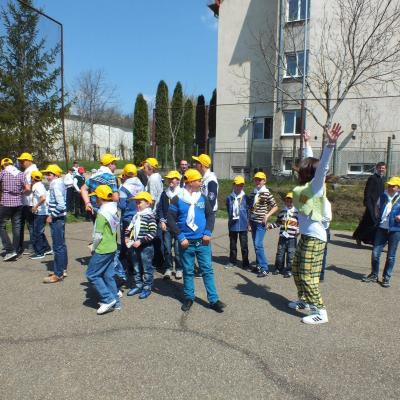20 aprilie: Iaşi: Întâlnirea copiilor şi adolescenţilor ministranţi din Dieceza de Iaşi. Momentele de la ITRC