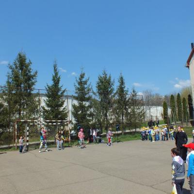 20 aprilie: Iaşi: Întâlnirea copiilor şi adolescenţilor ministranţi din Dieceza de Iaşi. Momentele de la ITRC