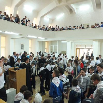 20 aprilie: Iaşi: Întâlnirea copiilor şi adolescenţilor ministranţi din Dieceza de Iaşi. Momentele de la ITRC