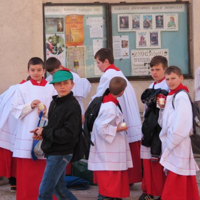 20 aprilie: Iaşi: Întâlnirea copiilor şi adolescenţilor ministranţi din Dieceza de Iaşi