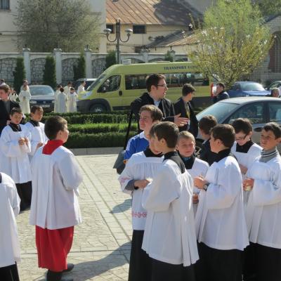 20 aprilie: Iaşi: Întâlnirea copiilor şi adolescenţilor ministranţi din Dieceza de Iaşi