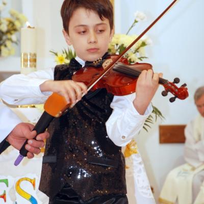 21 aprilie: Iugani: Jubileu de aur al pr. Anton Dancă