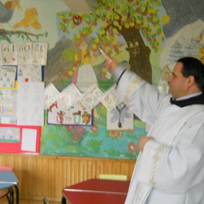 21 aprilie: Buruieneşti: Încheierea anului jubiliar dedicat Maicii Maria Roza Zangara