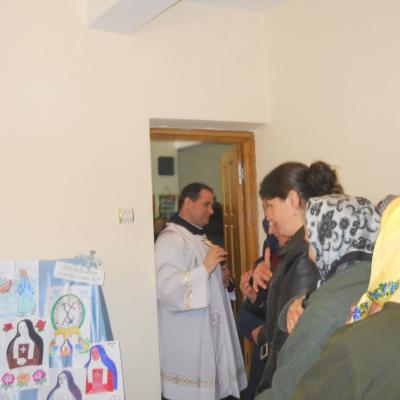 21 aprilie: Buruieneşti: Încheierea anului jubiliar dedicat Maicii Maria Roza Zangara