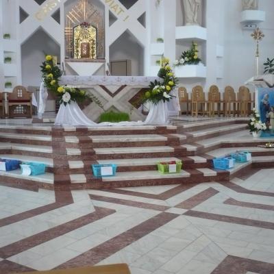 24 aprilie: Bacău: Un dar pentru copiii din Kenya