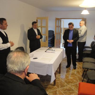 24 aprilie: Bacău: Şedinţa decanală