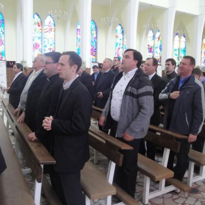 24 aprilie: Bacău: Şedinţa decanală