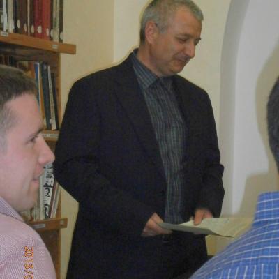 25 aprilie: Iaşi: Masă rotundă cu prezentarea volumului de documente "Acta camilliana"