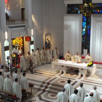 27 aprilie: Iaşi: Întâlnirea preoţilor profesori de la seminarul romaşcan şi de la cel ieşean