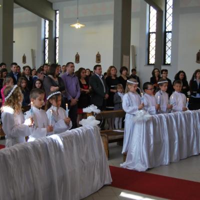 28 aprilie: Ladispoli: Prima Spovadă şi Prima Sfântă Împărtăşanie