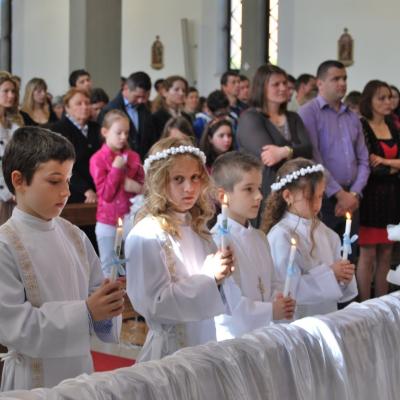 28 aprilie: Ladispoli: Prima Spovadă şi Prima Sfântă Împărtăşanie