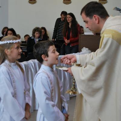 28 aprilie: Ladispoli: Prima Spovadă şi Prima Sfântă Împărtăşanie