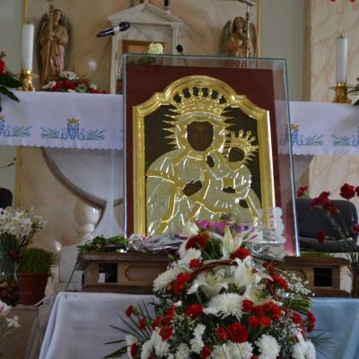 28 aprilie - 1 mai: Luncaşi: Icoana de la Cacica şi sfintele misiuni