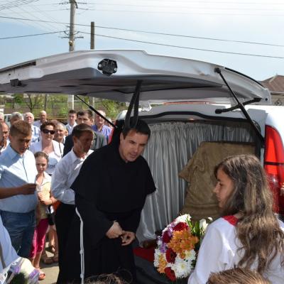 28 aprilie - 1 mai: Luncaşi: Icoana de la Cacica şi sfintele misiuni