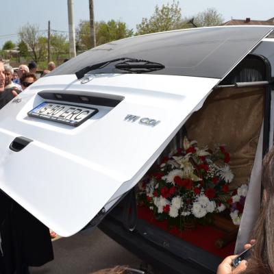 28 aprilie - 1 mai: Luncaşi: Icoana de la Cacica şi sfintele misiuni