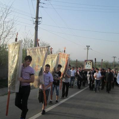 28 aprilie - 1 mai: Luncaşi: Icoana de la Cacica şi sfintele misiuni