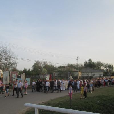 28 aprilie - 1 mai: Luncaşi: Icoana de la Cacica şi sfintele misiuni