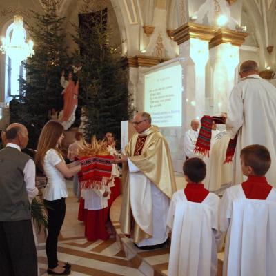 28 aprilie: Oituz: Cinci decenii de slujire preoţească