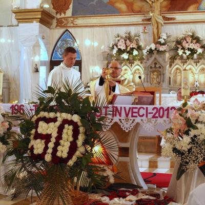 28 aprilie: Oituz: Cinci decenii de slujire preoţească