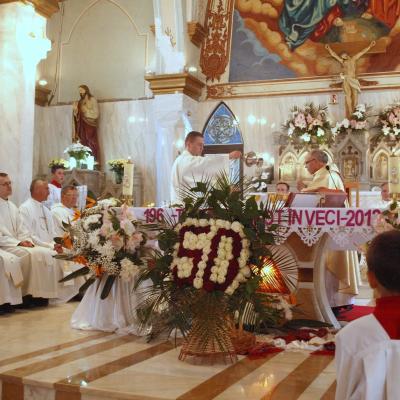 28 aprilie: Oituz: Cinci decenii de slujire preoţească
