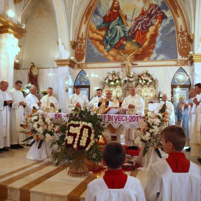 28 aprilie: Oituz: Cinci decenii de slujire preoţească