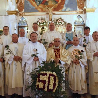 28 aprilie: Oituz: Cinci decenii de slujire preoţească