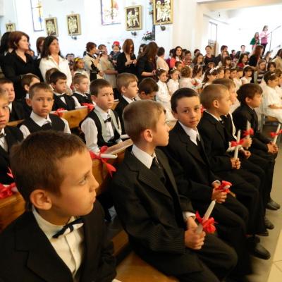 28 aprilie: Cleja "Sfântul Francisc de Assisi": Prima Sfânta Împartasanie