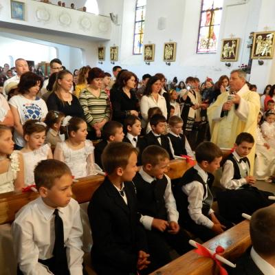 28 aprilie: Cleja "Sfântul Francisc de Assisi": Prima Sfânta Împartasanie