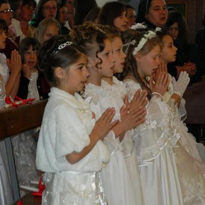 28 aprilie: Cleja "Sfântul Francisc de Assisi": Prima Sfânta Împartasanie