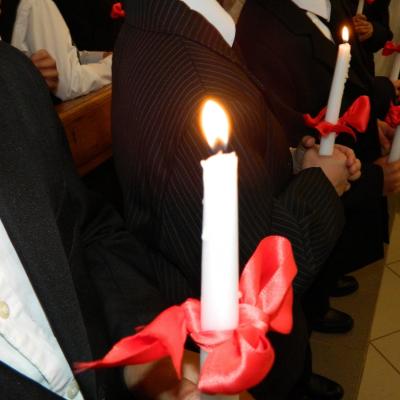 28 aprilie: Cleja "Sfântul Francisc de Assisi": Prima Sfânta Împartasanie