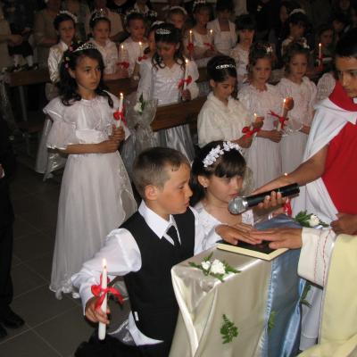 28 aprilie: Cleja "Sfântul Francisc de Assisi": Prima Sfânta Împartasanie